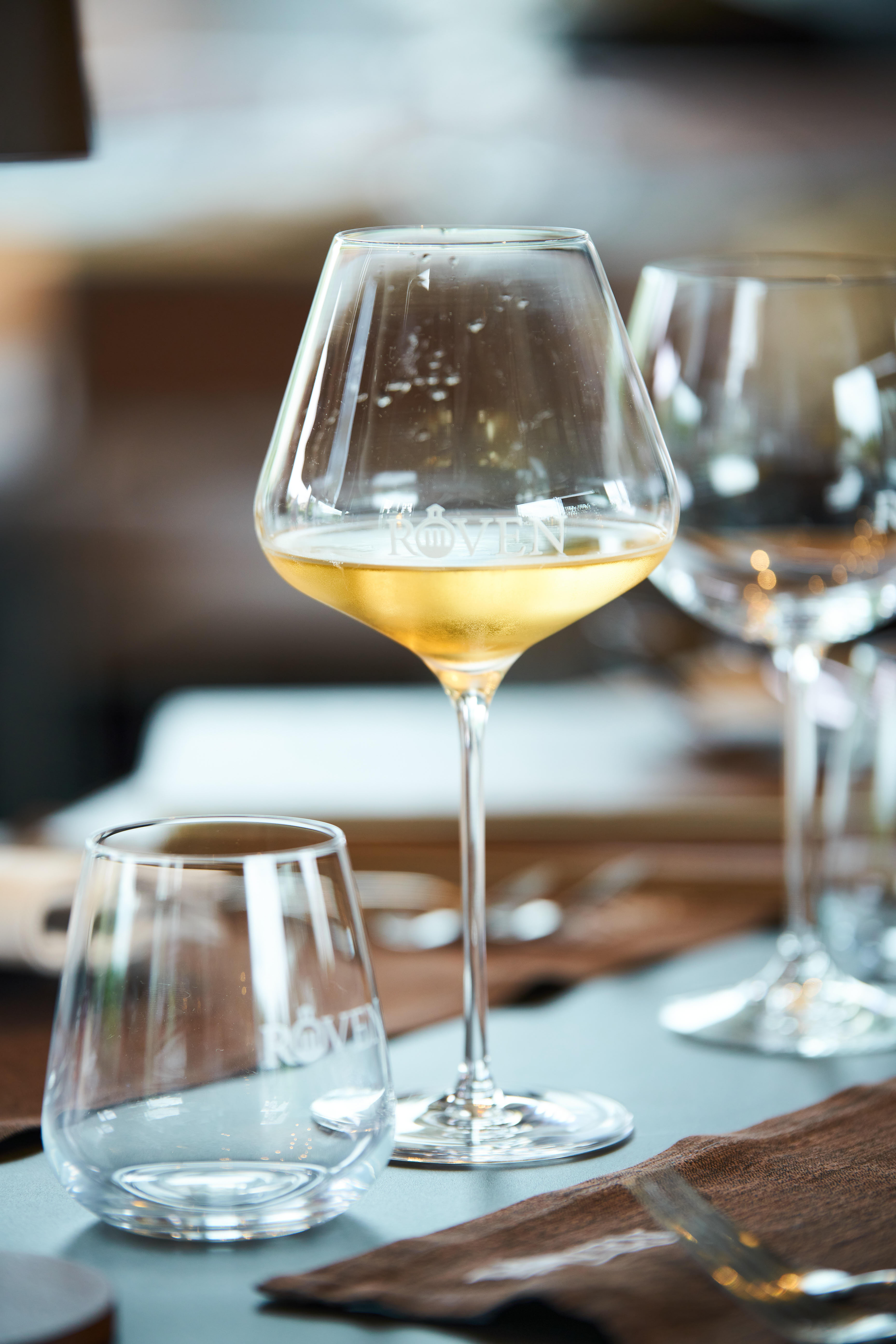 Calice e mise en place Roven Ristorante